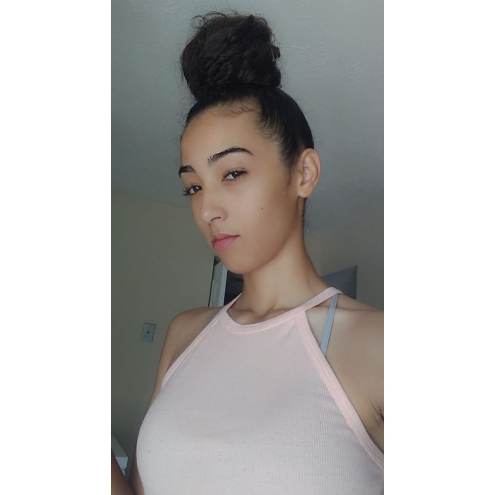 Meet your Posher, Mya